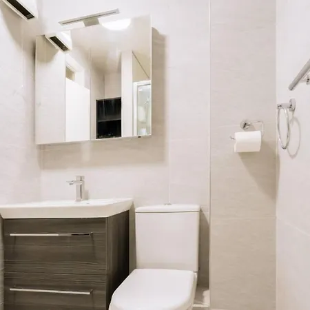 公寓 Cosy 1 Bedroom Flat In The Heart Of *